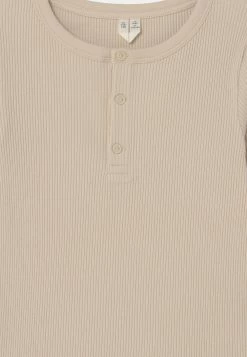 Nouveau 💯 ARKET Soldes En Ligne UNISEX - Pyjama nightwear combination haute kids 🤩 11 Nouveau 💯 ARKET Soldes En Ligne UNISEX - Pyjama nightwear combination haute kids 🤩 -ARKET Soldes Boutique e7b98395550f4a03ad79d0737e55bcf4