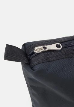 Meilleure vente 🌟 ARKET UNISEX - Trousse de toilette Qualité Fiable bag fermeture éclair ✨ -ARKET Soldes Boutique f14e7bf963d7411ba68552afb6985952