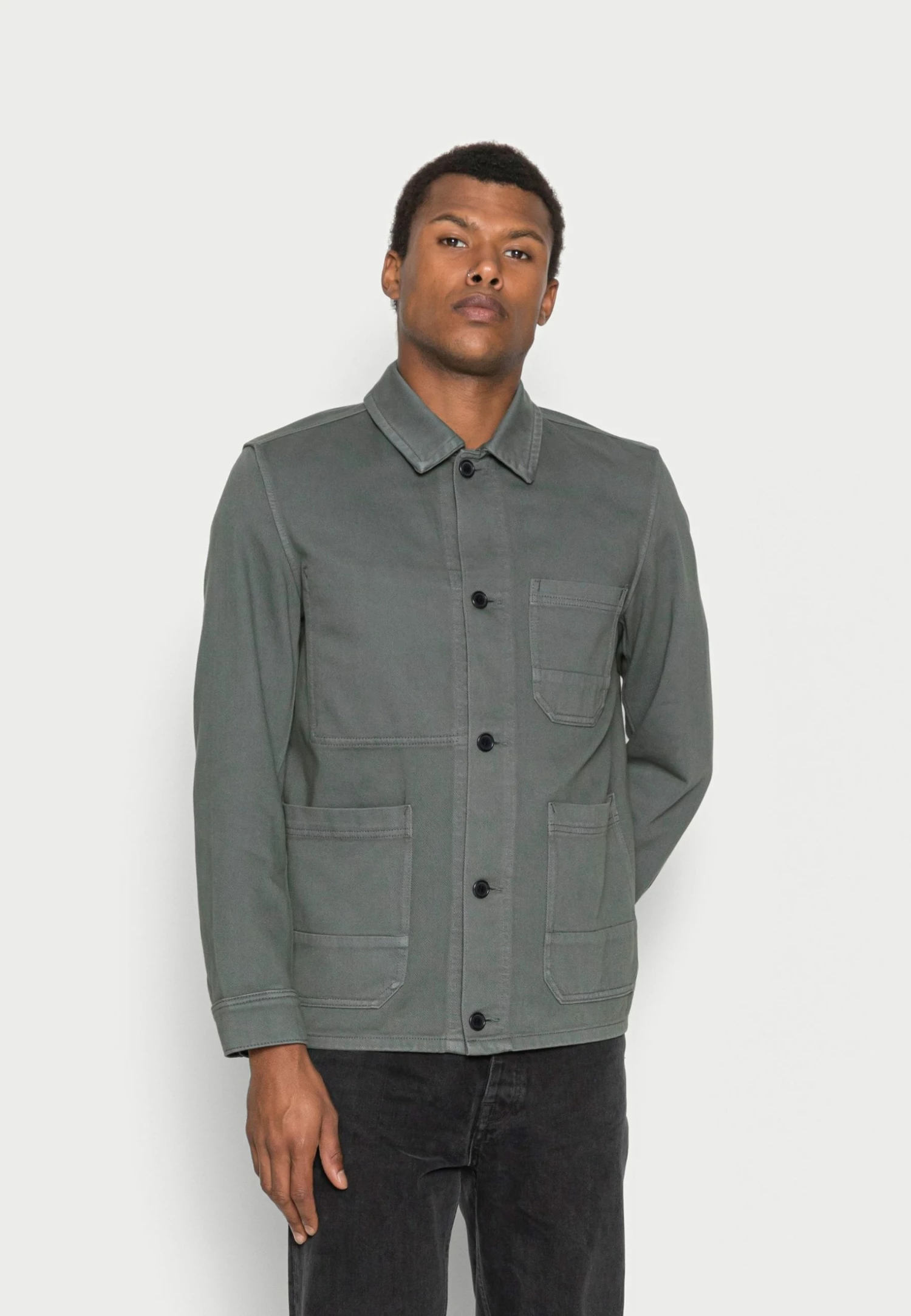 Offres ❤️ En promotion ARKET Veste en jean coat col kent men 🎉 3 Offres ❤️ En promotion ARKET Veste en jean coat col kent men 🎉