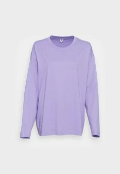 Acheter 🔔 ARKET T-shirt à manches longues Women ✔️ 17 Acheter 🔔 ARKET T-shirt à manches longues Women ✔️ -ARKET Soldes Boutique f49eb19994944fbe87e32ea2cc650fb2 1