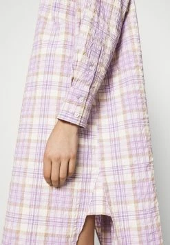 Promo 😍 Prix Cassé ARKET Robe chemise👗 dress col à revers women 🤩 13 Promo 😍 Prix Cassé ARKET Robe chemise👗 dress col à revers women 🤩 -ARKET Soldes Boutique f4bc7c30371042f2bf682710317e64e3