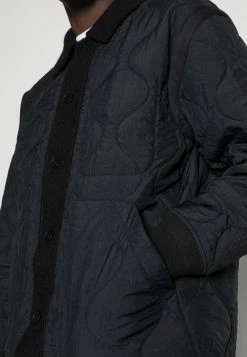 Meilleure affaire ✨ ARKET Veste légère Men 🛒 -ARKET Soldes Boutique f908d92f0b49446aa6286c4ef6f3edf1