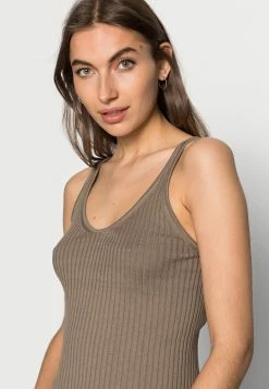 Promo 😀 ARKET Débardeur Women 🎁 12 Promo 😀 ARKET Débardeur Women 🎁 -ARKET Soldes Boutique fb96271155fc4aa191e37b38bddeb9c6