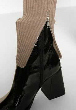 Meilleure affaire 🧨 ARKET Legging qualité absolue trouser haute women ✨ -ARKET Soldes Boutique fce77e321ae6444c8d71692970f20142